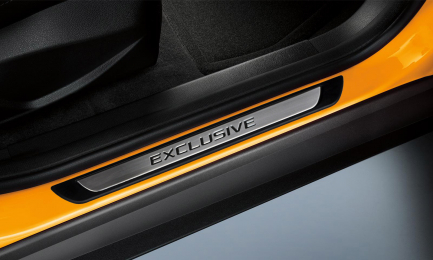 S-Dizayn Volvo V40 Krom Kapı Eşik Koruması Exclusive Line 2012-2015 4 Parça